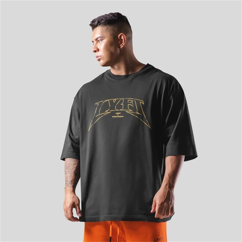 Street Fashion Shanghai - LYFT Oversized Training Men's T-Shirt Design