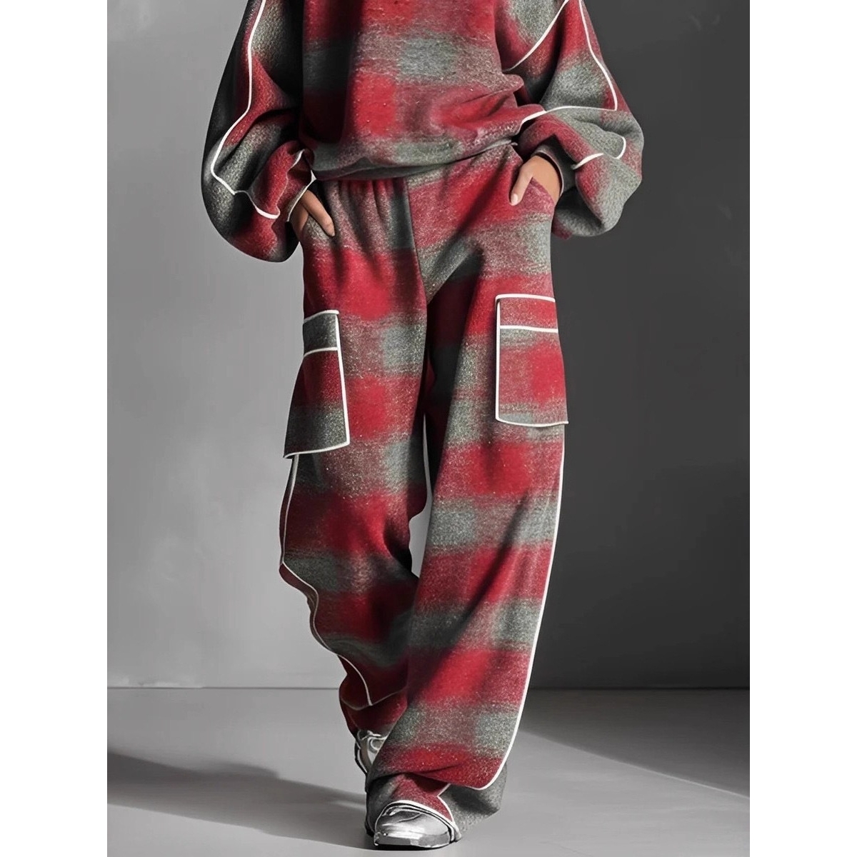 Street Fashion Look - Cross-Border Street Style Plaid Worn-look Cuffed