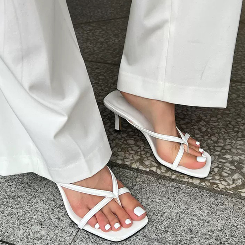 Street Fashion Dress - 2026 Summer Women Clip Toe Slippers