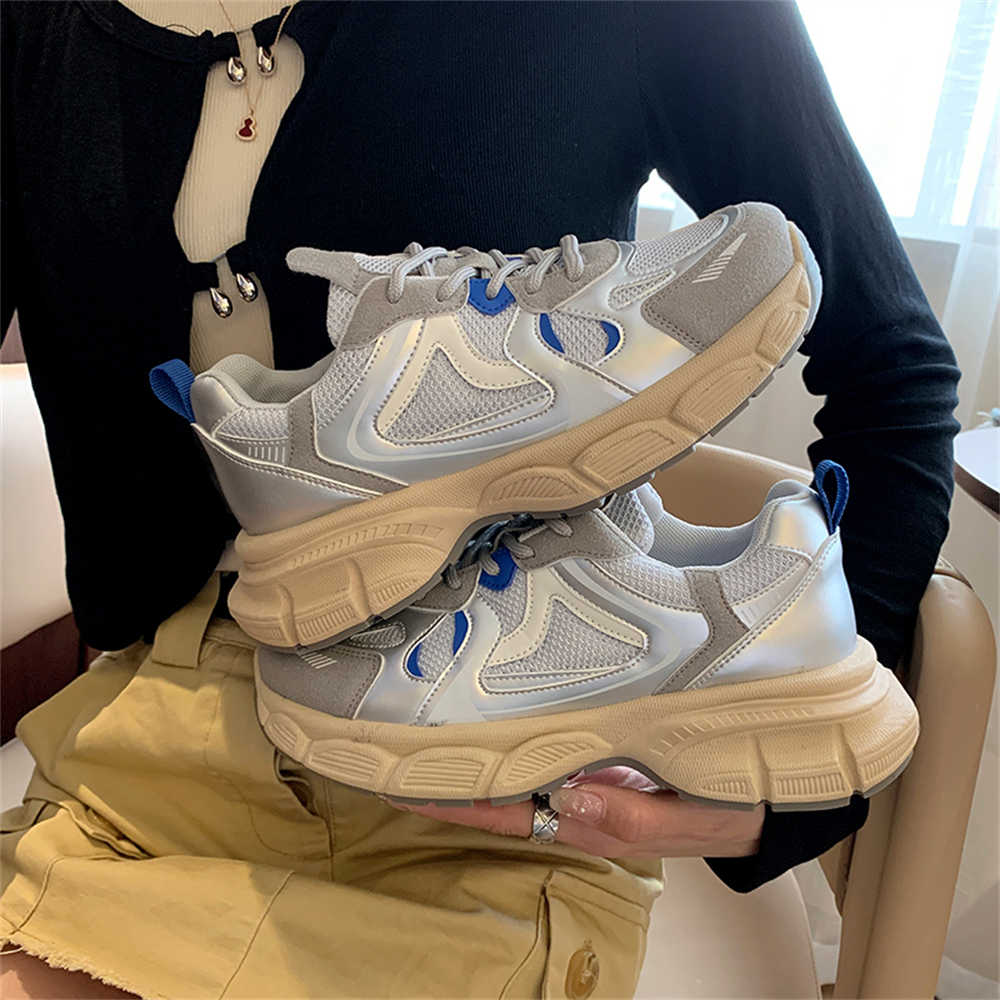 Size 36 Size 40 Shoes Cosplay  - Street Fashion Model 评论和价格