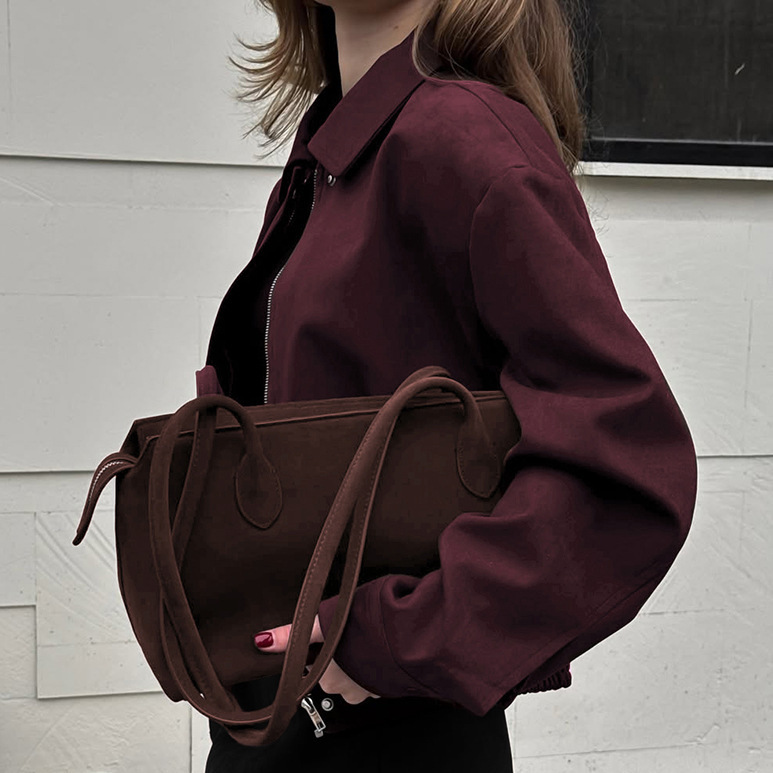 Fall Winter 2025 Wine Red Joke - Street Fashion Fall 2025 评论和价格