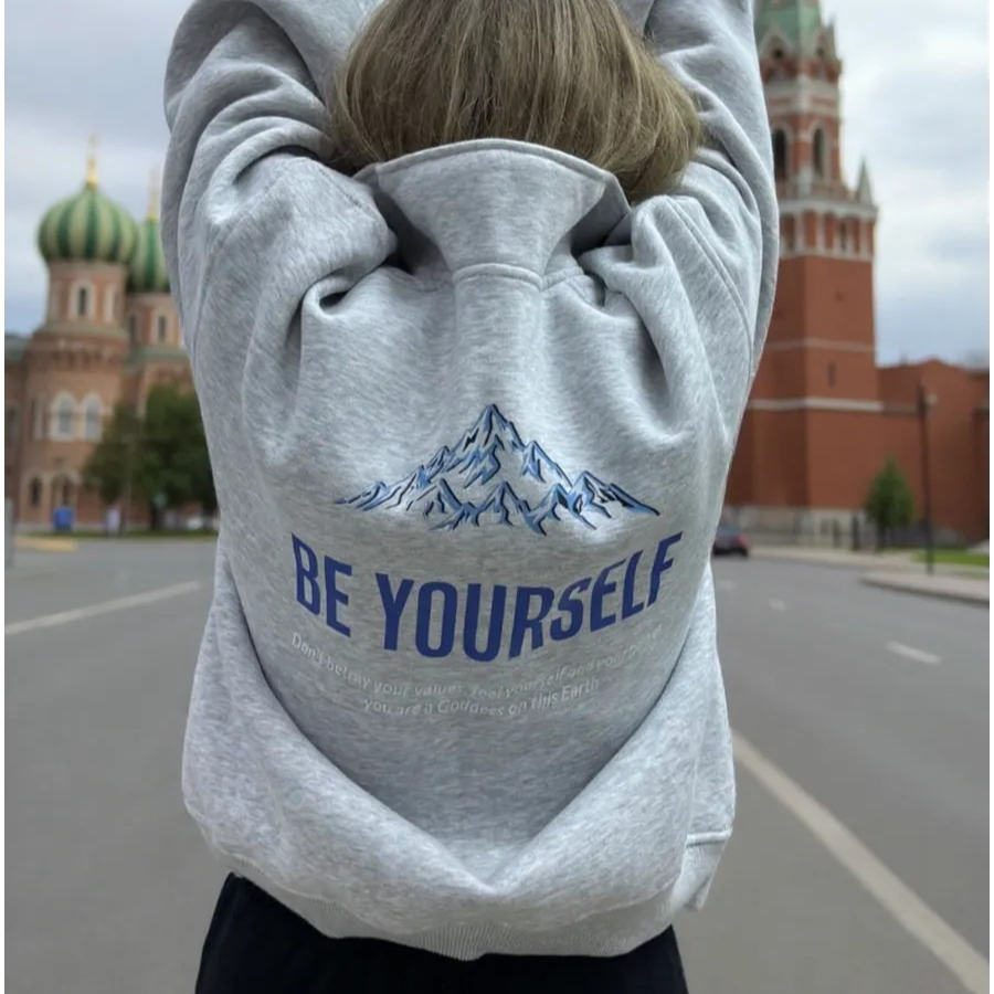 Street Style Russian Girls Fas - Street Fashion Moscow 评论和价格